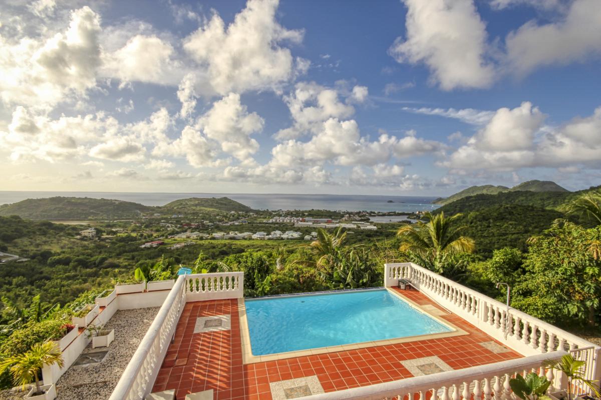 Saint Martin La Savane villa __piscine vue mer-2